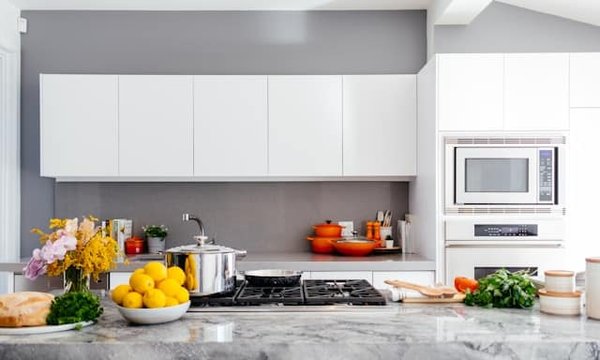 How to Choose the Perfect Sustainable Material for Kitchen Countertops?